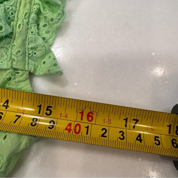 Tularosa Ryse Floral Eyelet Crop Top in Paradise Green Size XS 100% cotton NWT - Picture 9 of 13